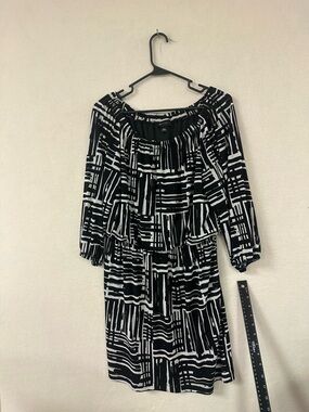 AB Studio Off the Shoulder Dress L Womans Black White 3/4 Sleeve Elastic Wait